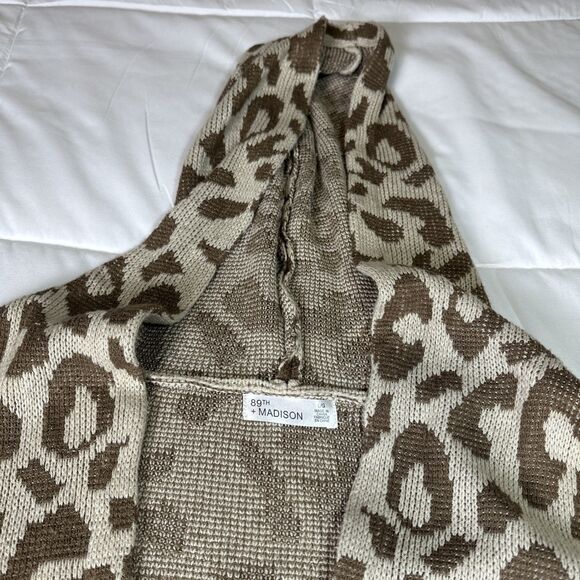 89th & Madison Women’s Large Brown Leopard Print Long Sweater Cardigan Duster - Picture 4 of 10
